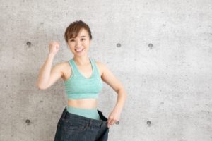 ダイエットを頑張る女性